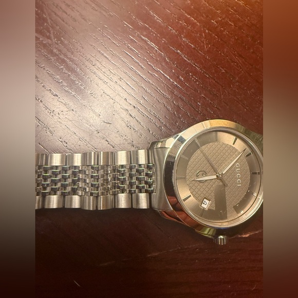 Gucci G-Timeless watch - Picture 7 of 12